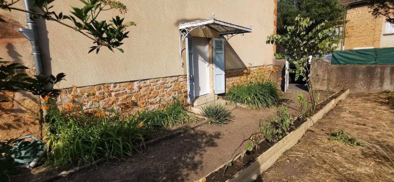 Appartement Cosy Proche Du Centre Ville De Macon H Екстериор снимка